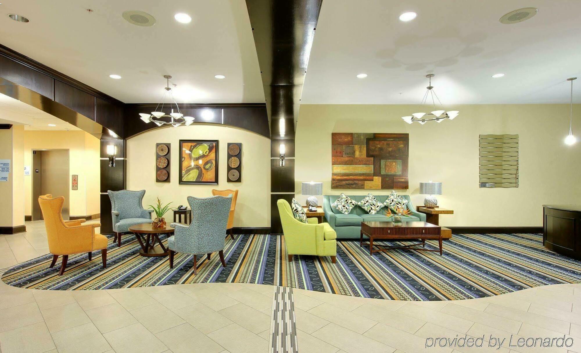 Holiday Inn Express & Suites Covington, An Ihg Hotel Interiér fotografie